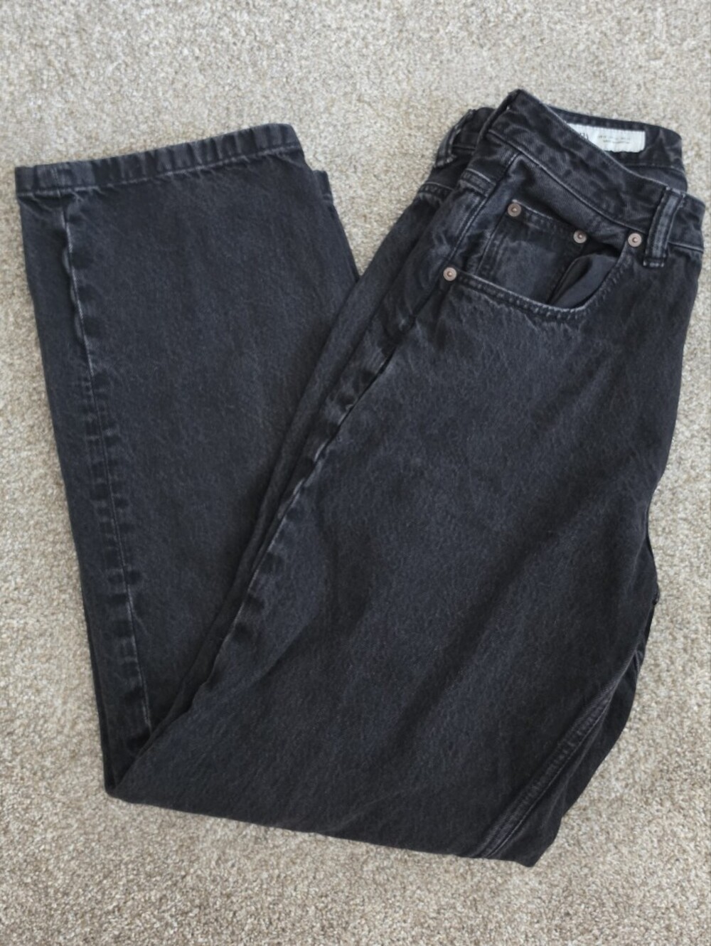 ZARA Men Baggy Fit Jeans in Washed Black Denim 30x31